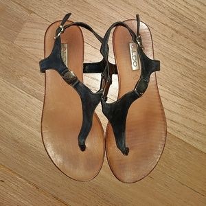 Aldo Black/Gold Leather Sandals